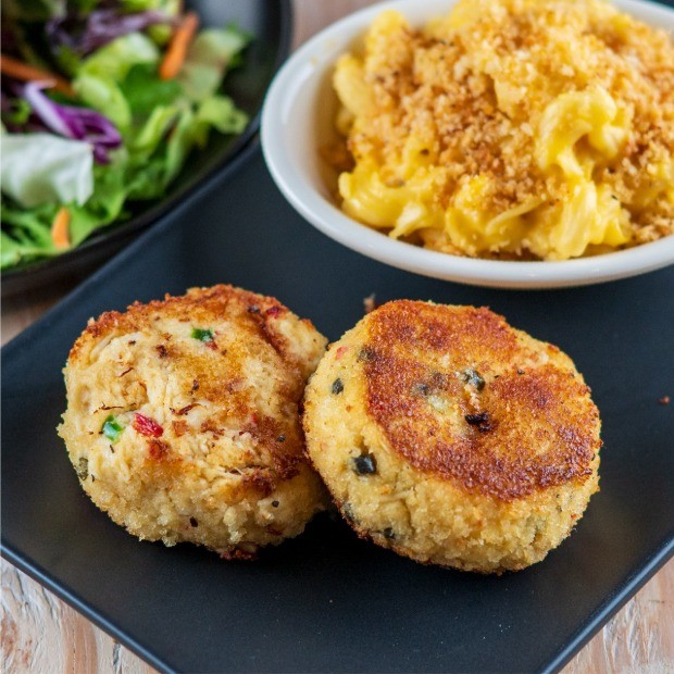 Crab Cakes Dinner Entrée